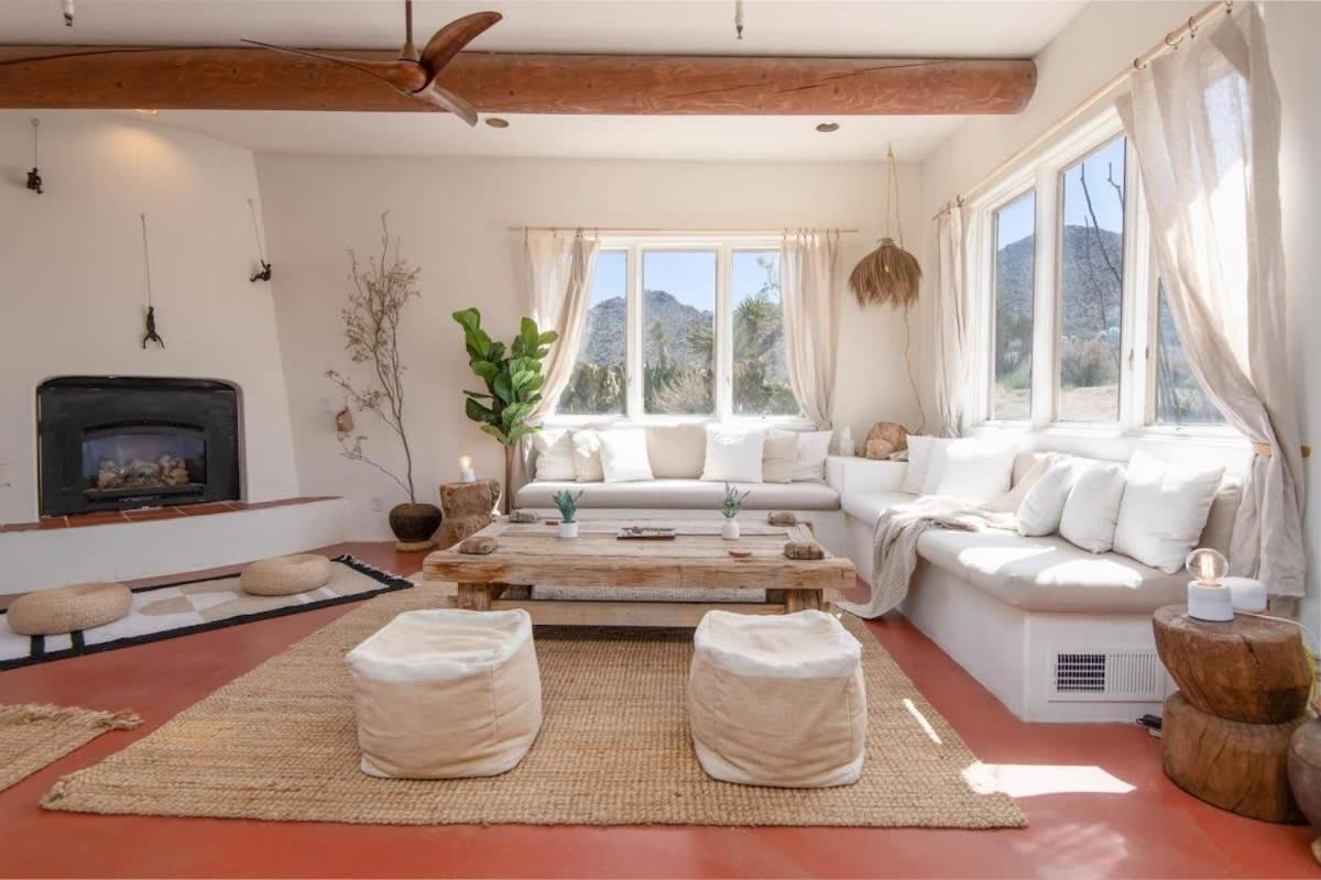 Renovated Lodge - Room 2 With Pool Access Joshua Tree Kültér fotó