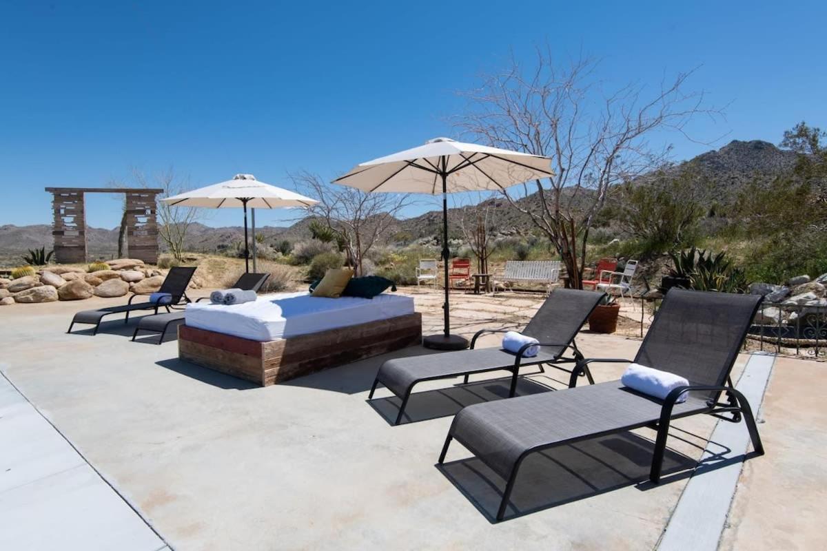 Renovated Lodge - Room 2 With Pool Access Joshua Tree Kültér fotó